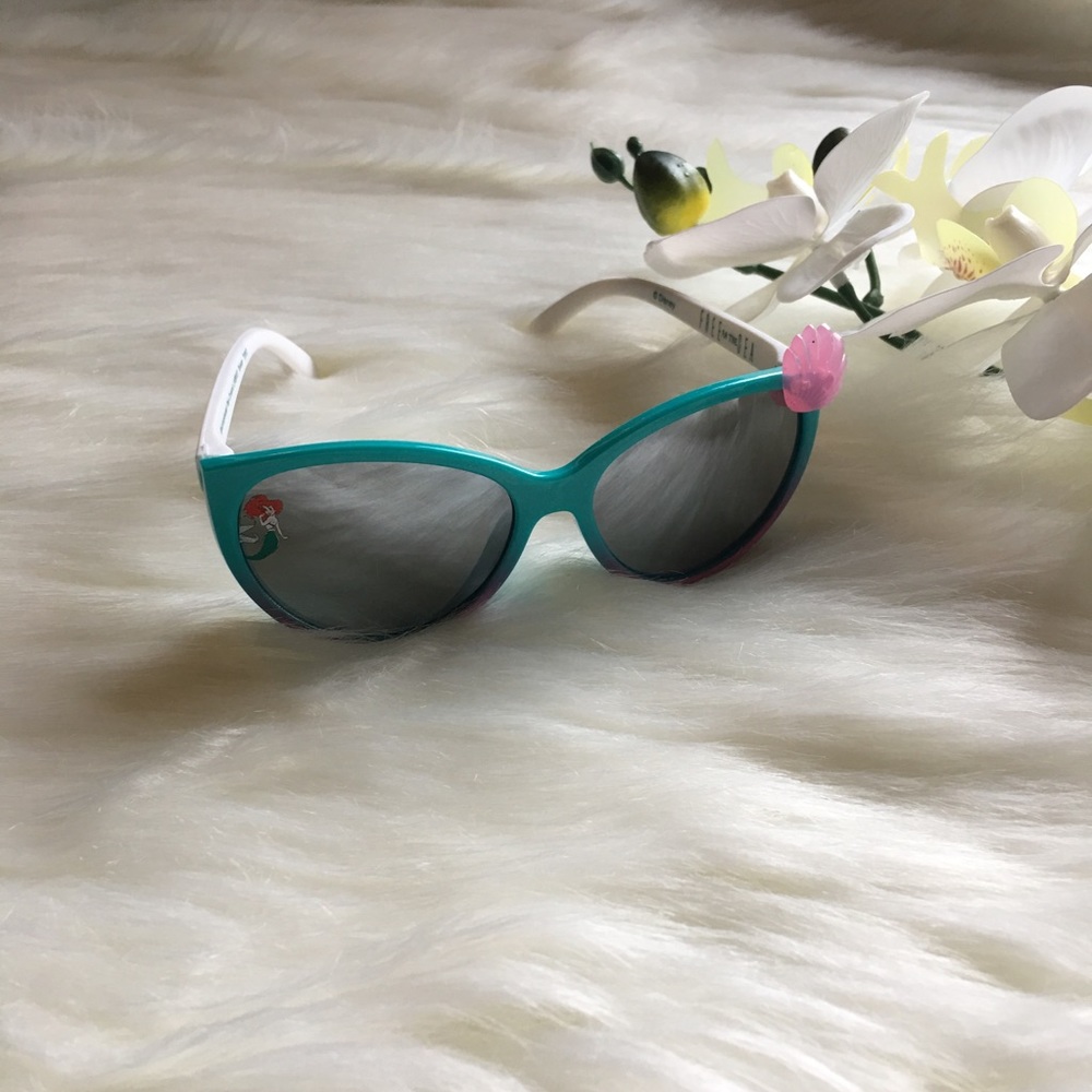 Sun glasses for baby